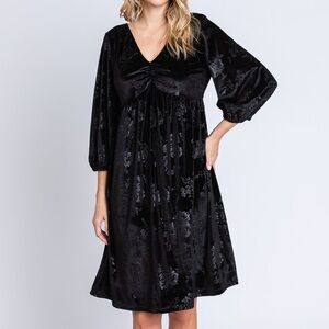 NLT Black Velvet Floral Ruched Neck Dress. Size M